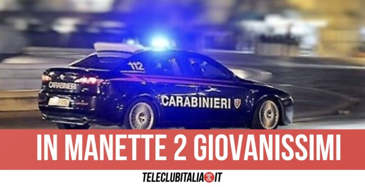 Napoli, furto "a spinta" nella Galleria Laziale: arrestati due minori dopo inseguimento