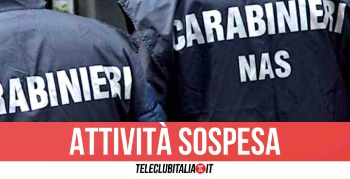 Pane ammuffito venduto ai clienti: scoperto forno horror a Secondigliano