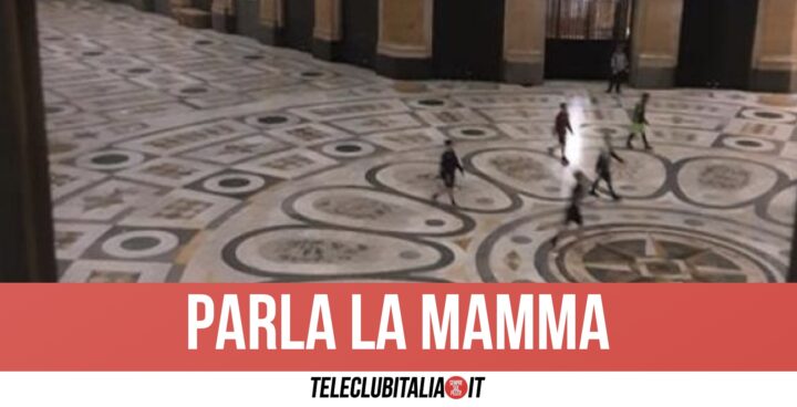 Napoli, 17enne accoltellato in Galleria Umberto: “Parlava con l'ex fidanzata dell'aggressore"