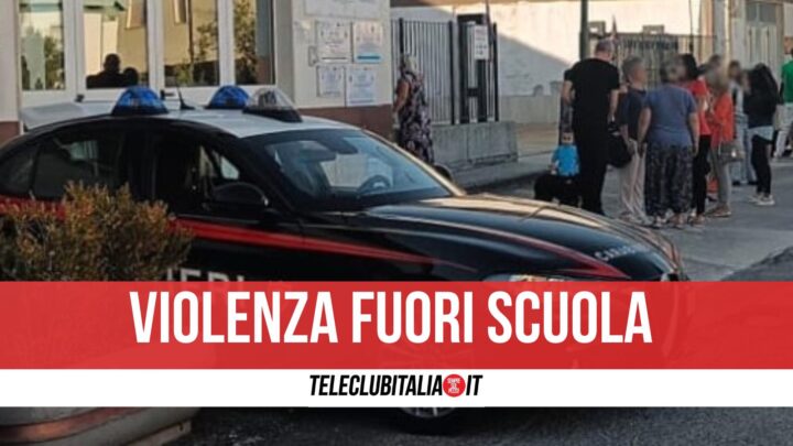 Afragola, bidello pestato da due giovani all'uscita di scuola