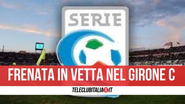 Frenata in vetta, rallentano Juve Stabia e Casertana: ok l'Avellino nel derby con il Benevento, il Giugliano in zona play off