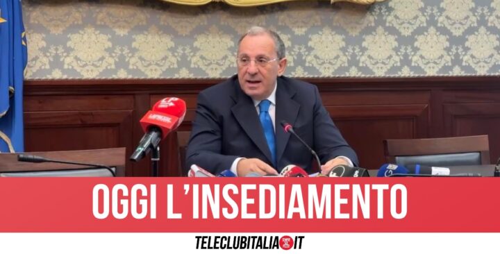 Napoli, prefetto Michele Di Bari: "Cancelli alla Galleria Umberto I. La città può farcela: è resiliente"