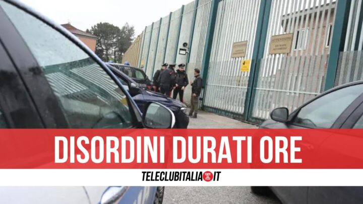 Proteste al carcere di Santa Maria Capua Vetere: detenuti in rivolta per quasi tre ore