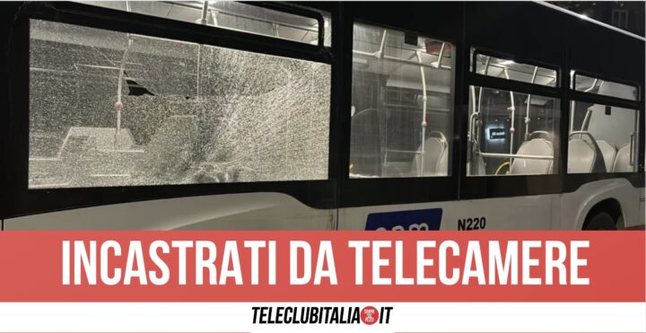 attacchi bus napoli: scoperti e denunciati due uomini