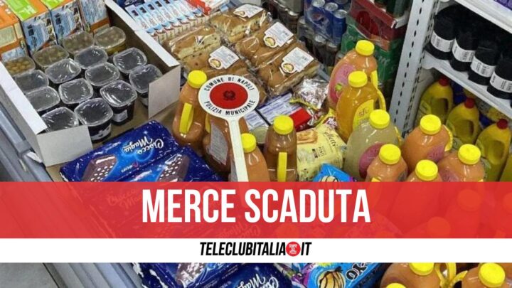 Merce Scaduta Sequestro Merendine Napoli