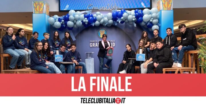 Finale C'ra Una Volta