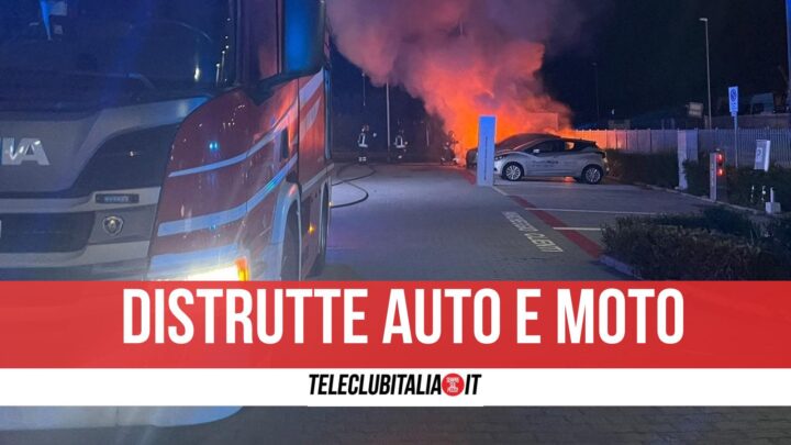 Concessionaria Bacoli Incendio Viale Olimpico