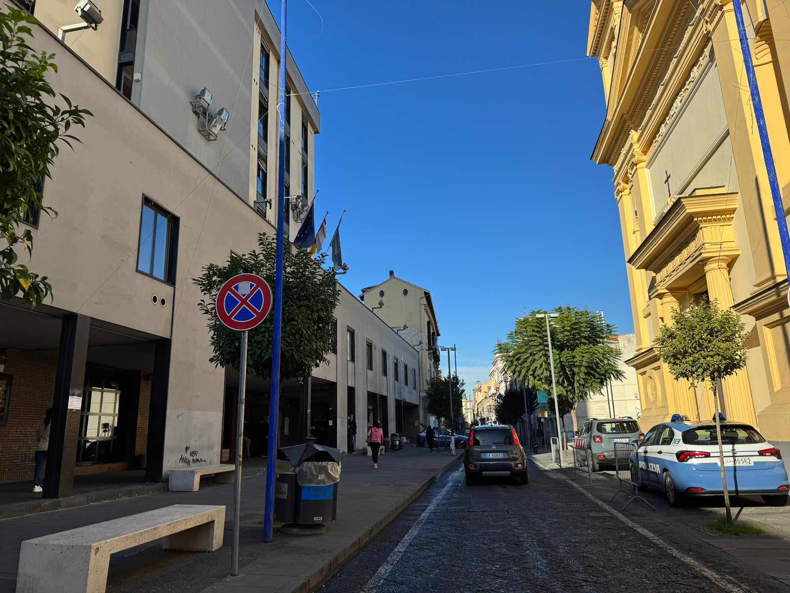 Blitz della Polizia di Stato al comune di Giugliano