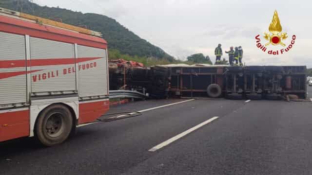 Teano Incidente A1 Caianello Morto 47enne