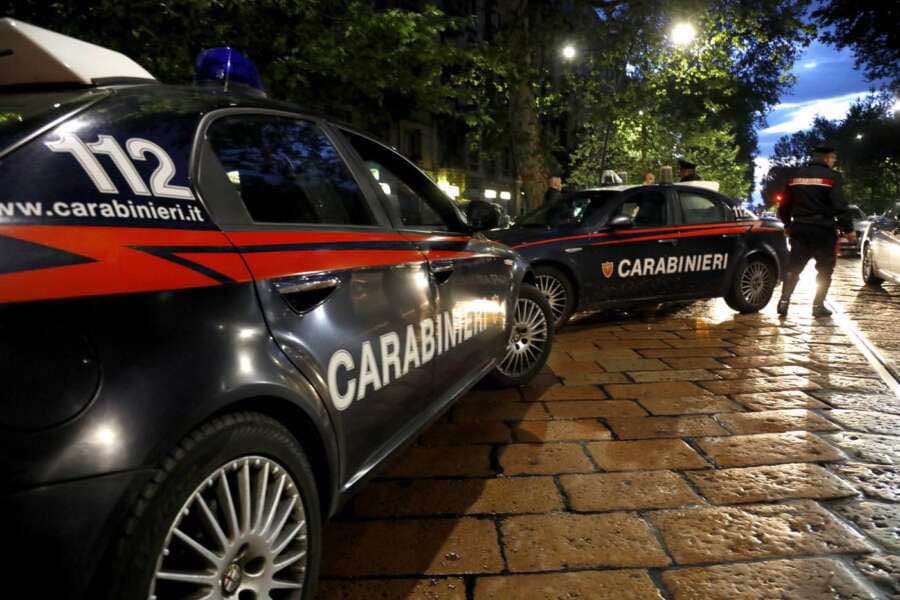 Torre Del Greco Strangola Moglie Arrestato