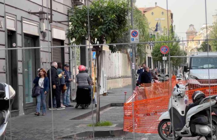 corso campano ancora chiuso giugliano natale