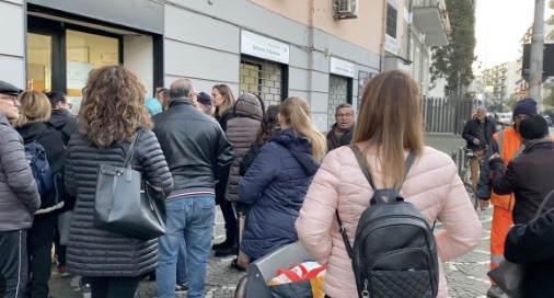 Passi carrabili a Giugliano, la denuncia: "Nuove richieste di pagamento non dovute"