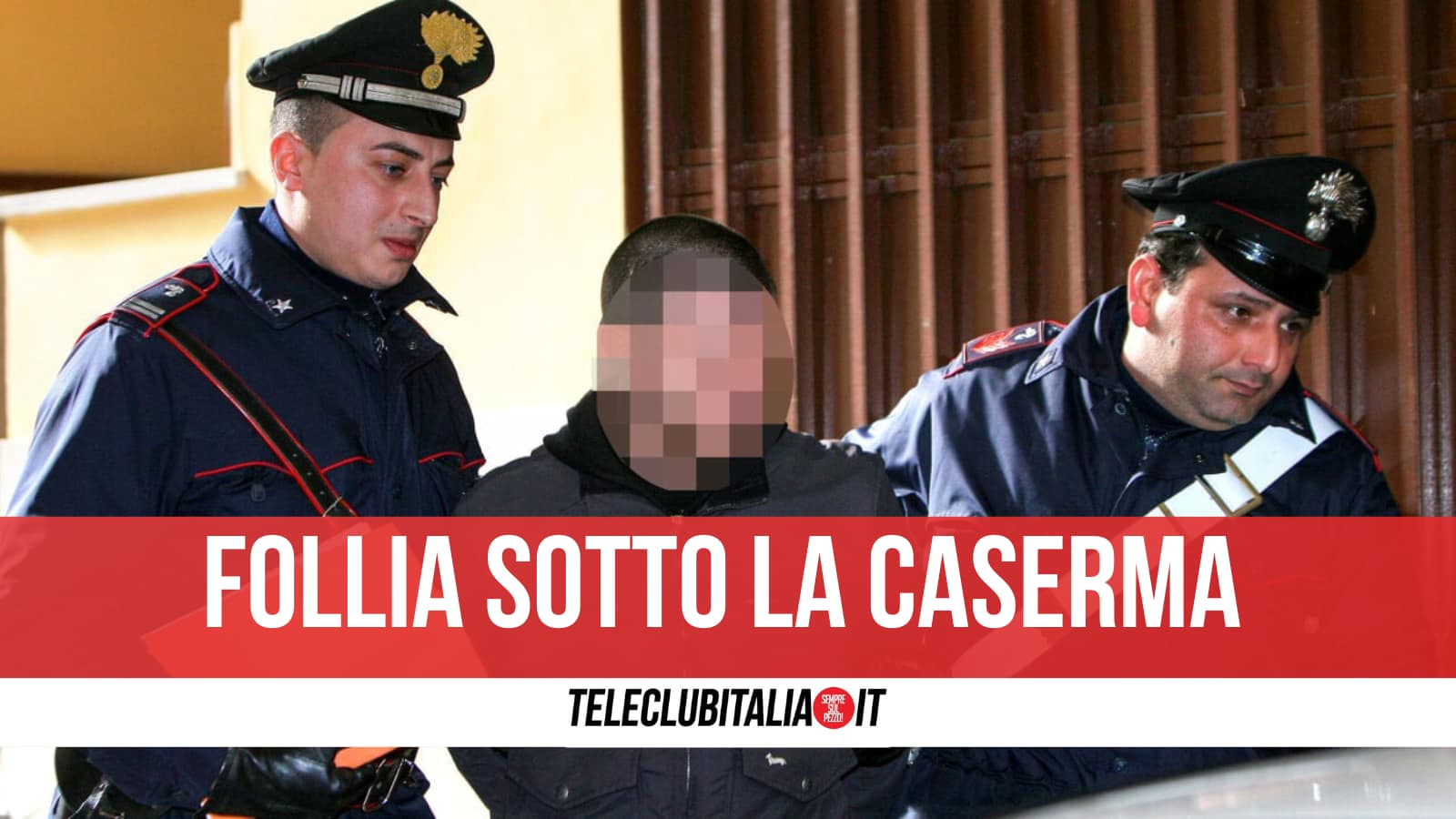 Afragola, si fa arrestare per fare dispetto alla mamma: 21enne lancia sassi contro caserma