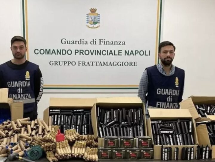 Afragola: scoperto laboratorio clandestino di fuochi illegali, arrestato 24enne