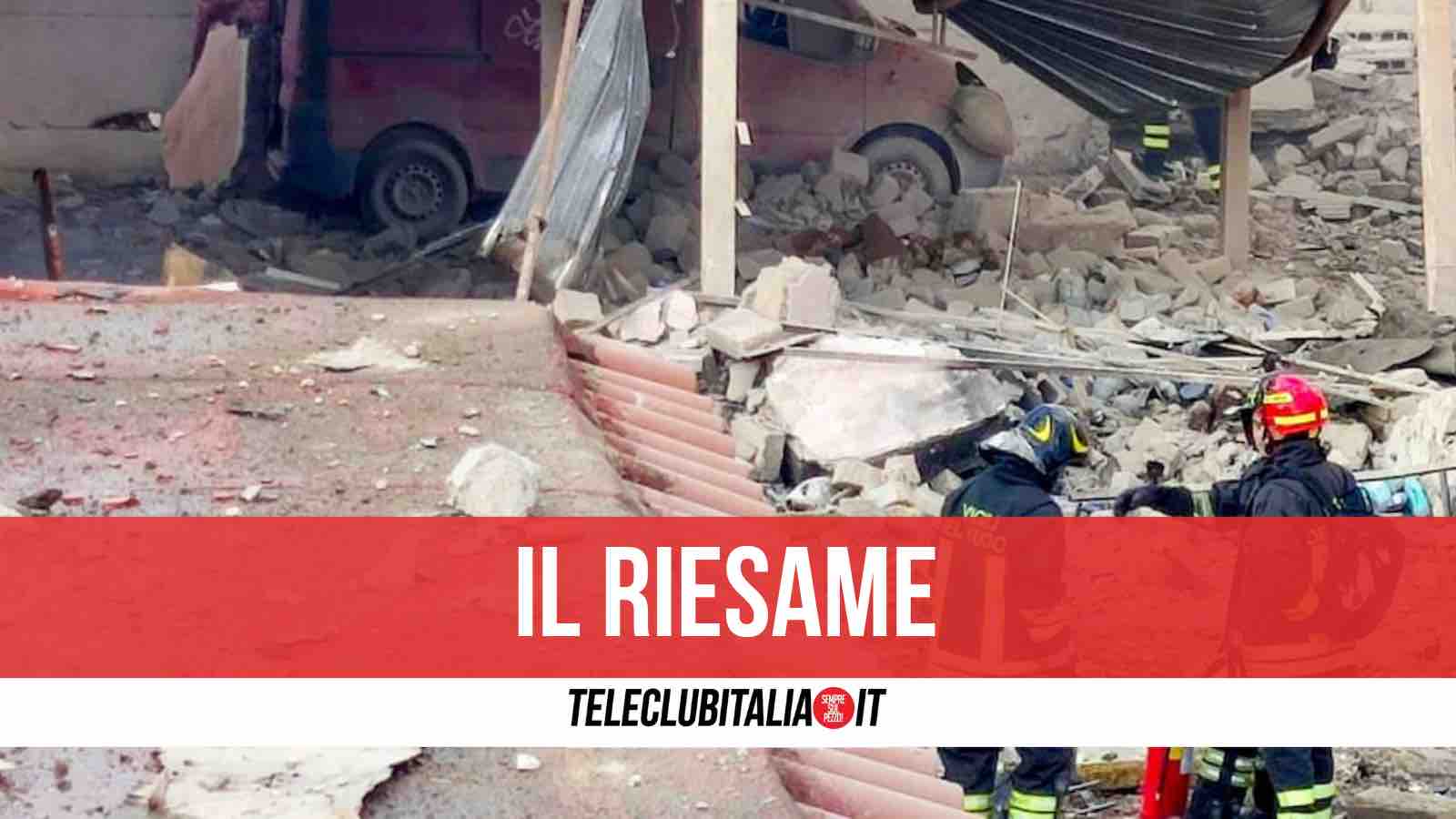 Esplosione fabbrica abusiva a Ercolano: resta in carcere proprietario dello stabile