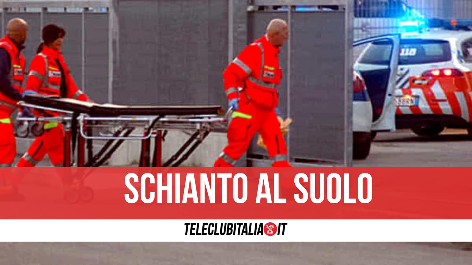 Volla, incidente sul lavoro. 57enne precipita da una scala durante i lavori: è grave