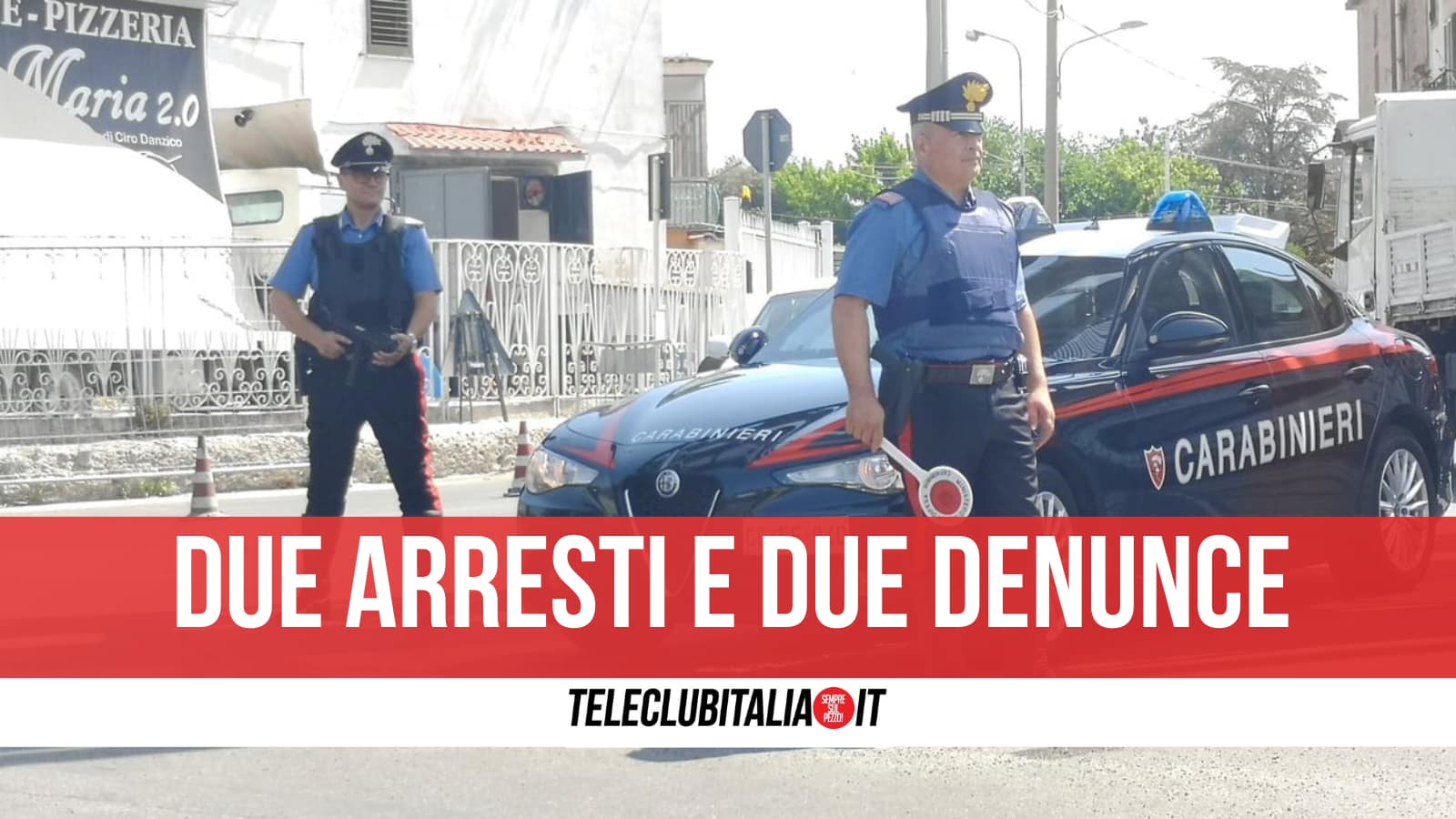 Bacoli, sorpresi in due a rubare bottiglie di alcolici in un market: arrestati