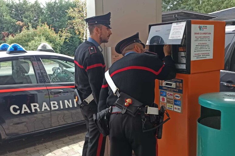 Carte Clonate Giugliano Due Arresti