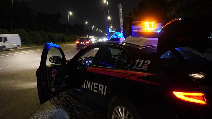 Pusher Arrestati Viale Carlo Iii Di Borbone