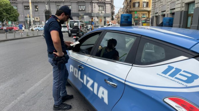 Tentata Rapina Corso Novara Market Arrestato Napoli