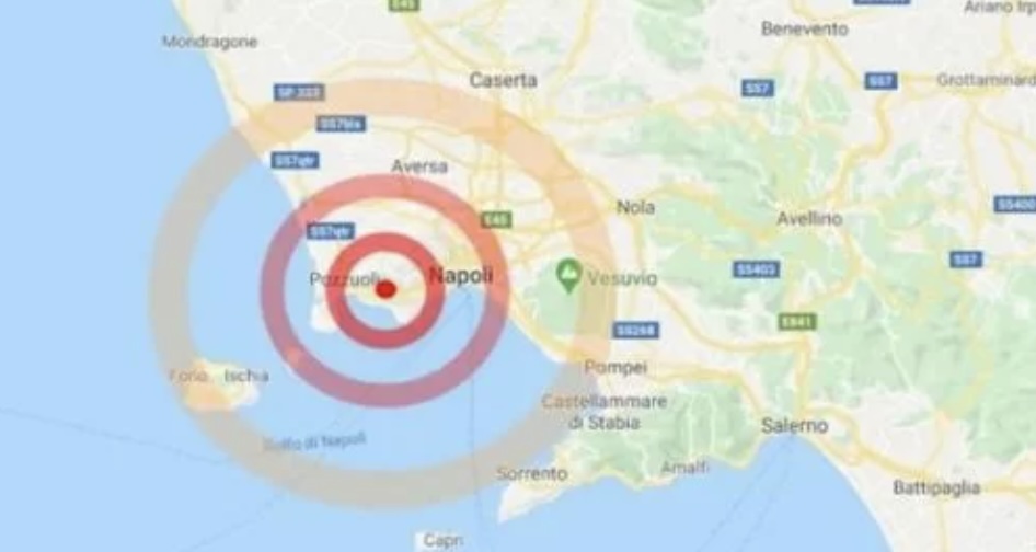 Trema la terra a Pozzuoli, lieve scossa di terremoto all'alba