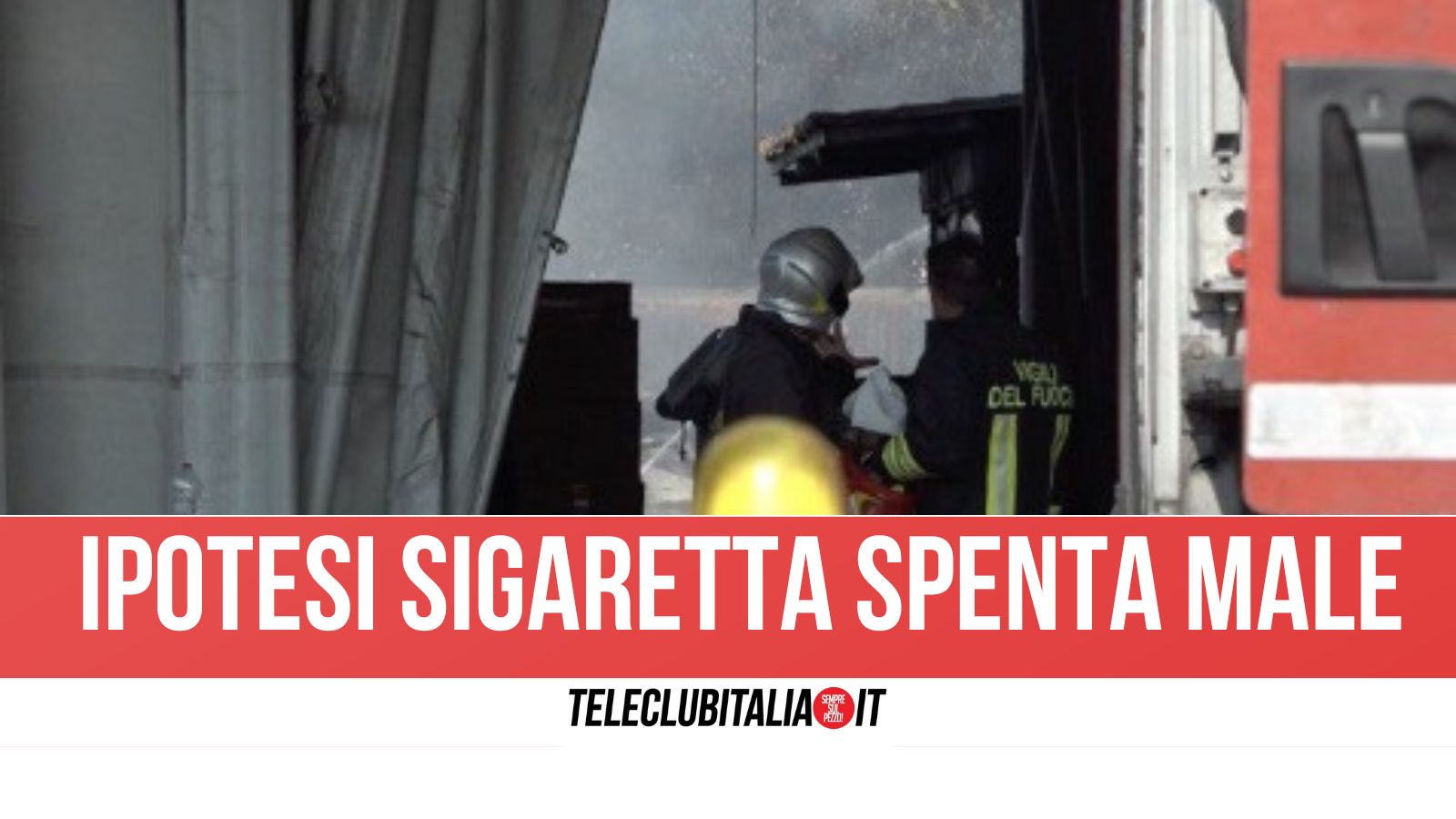 Tragedia a Frattaminore: incendio in casa, muore una donna di 60 anni