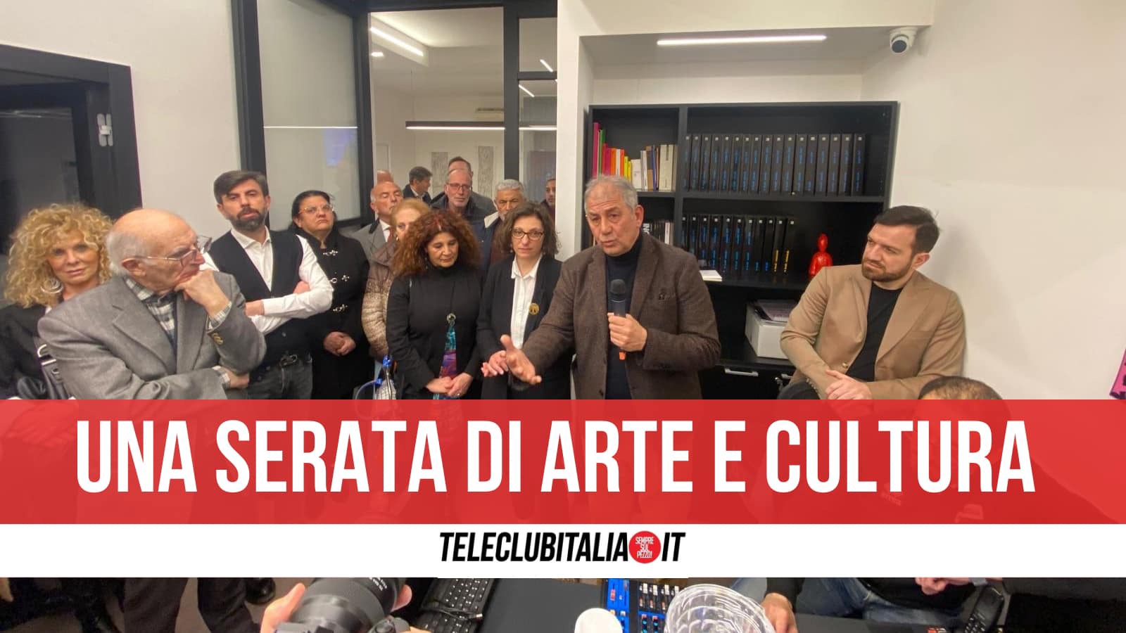 Giugliano, successo il vernissage “Natura, arte e ambiente” presentato a TeleClub Italia