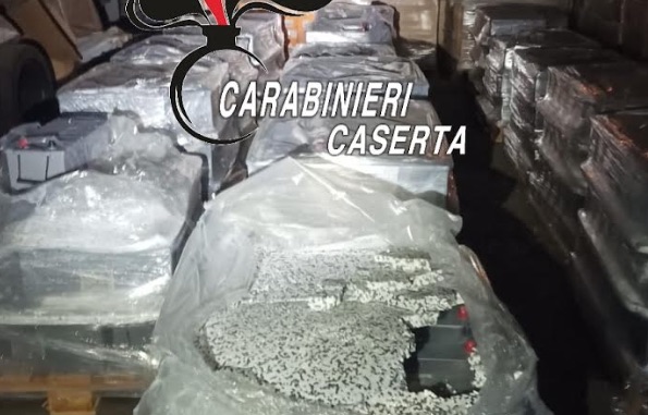 Frignano. Recuperate 596 batterie rubate, denunciato 53enne di Castel Volturno