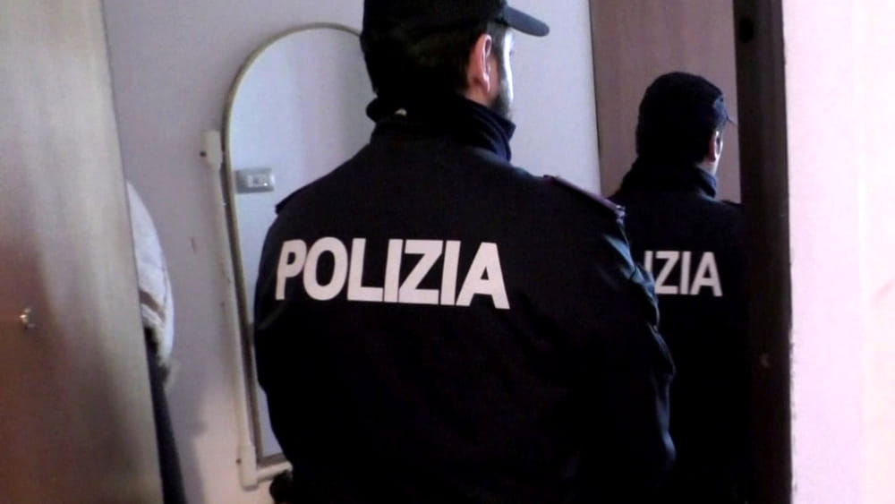 Polizia Arrestata 38enne Bagnoli Droga Pistola