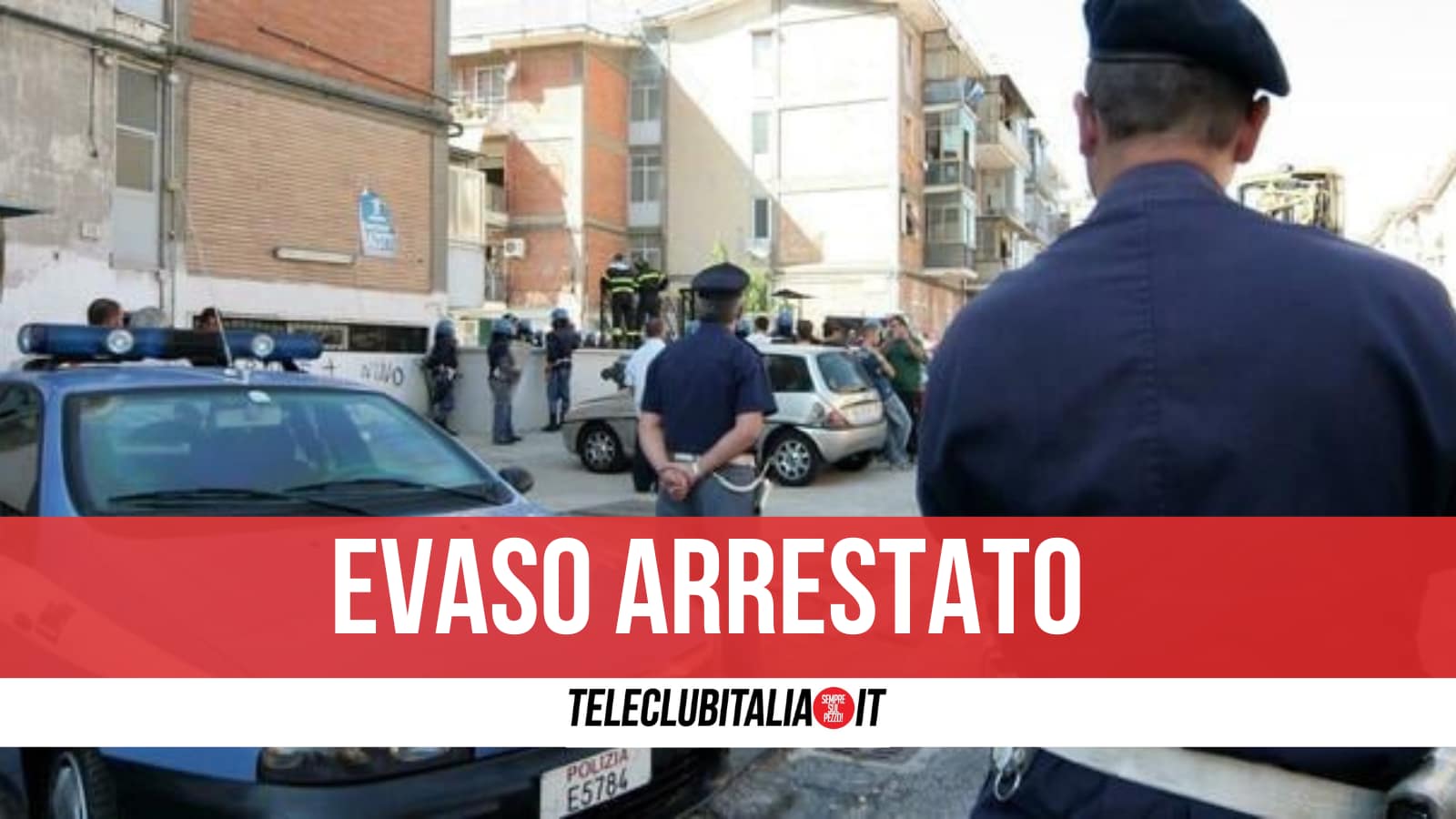 Napoli, evade dai domiciliari e circola su scooter rubato: cade da solo alla vista della Polizia