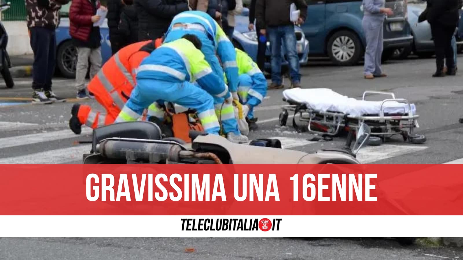 Sant’Anastasia, 16enni in scooter fanno incidente: grave una delle due