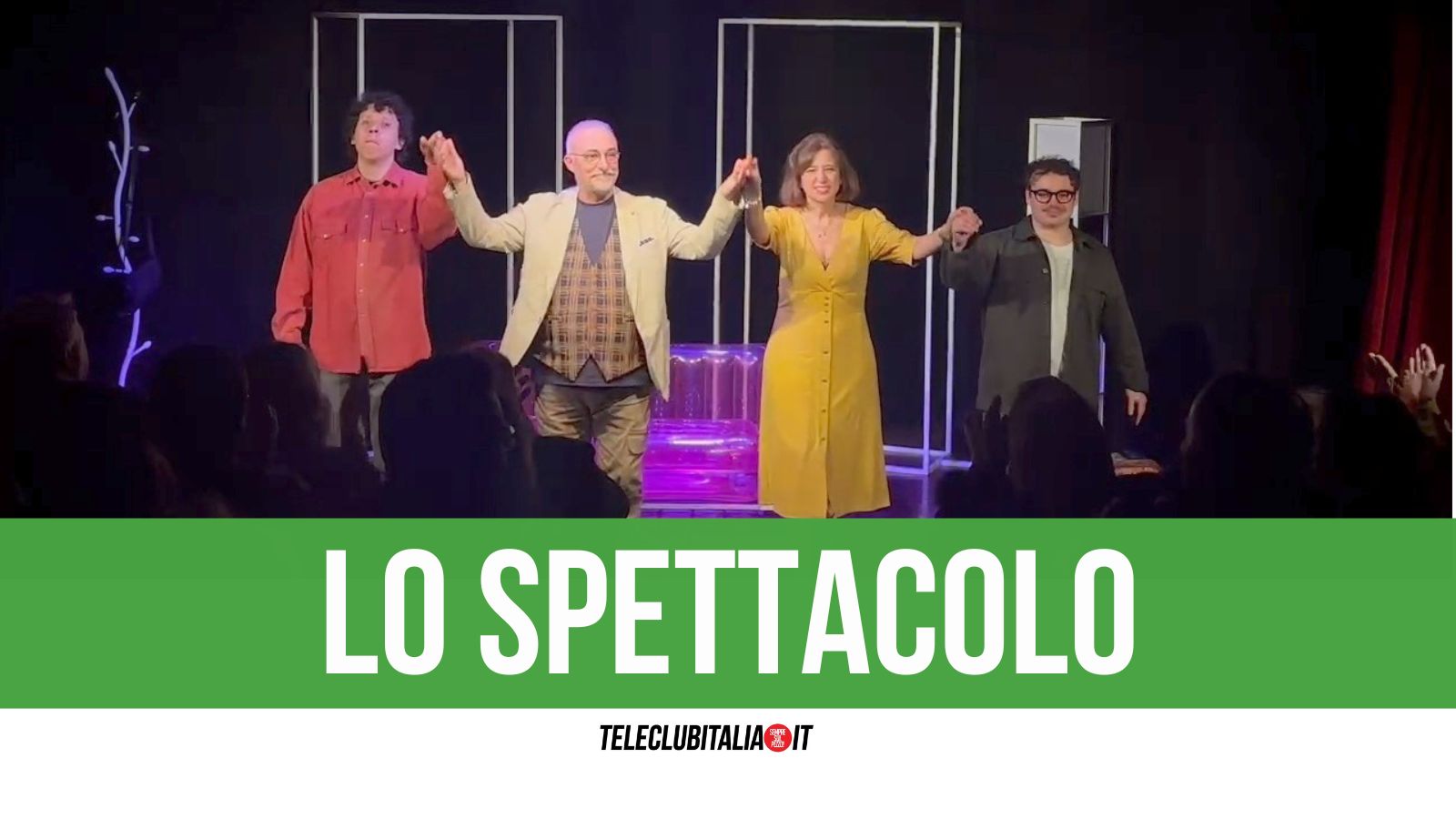 Teatro, grande successo al “Madrearte” di Villaricca per “Boomer” di e con Paolo Caiazzo