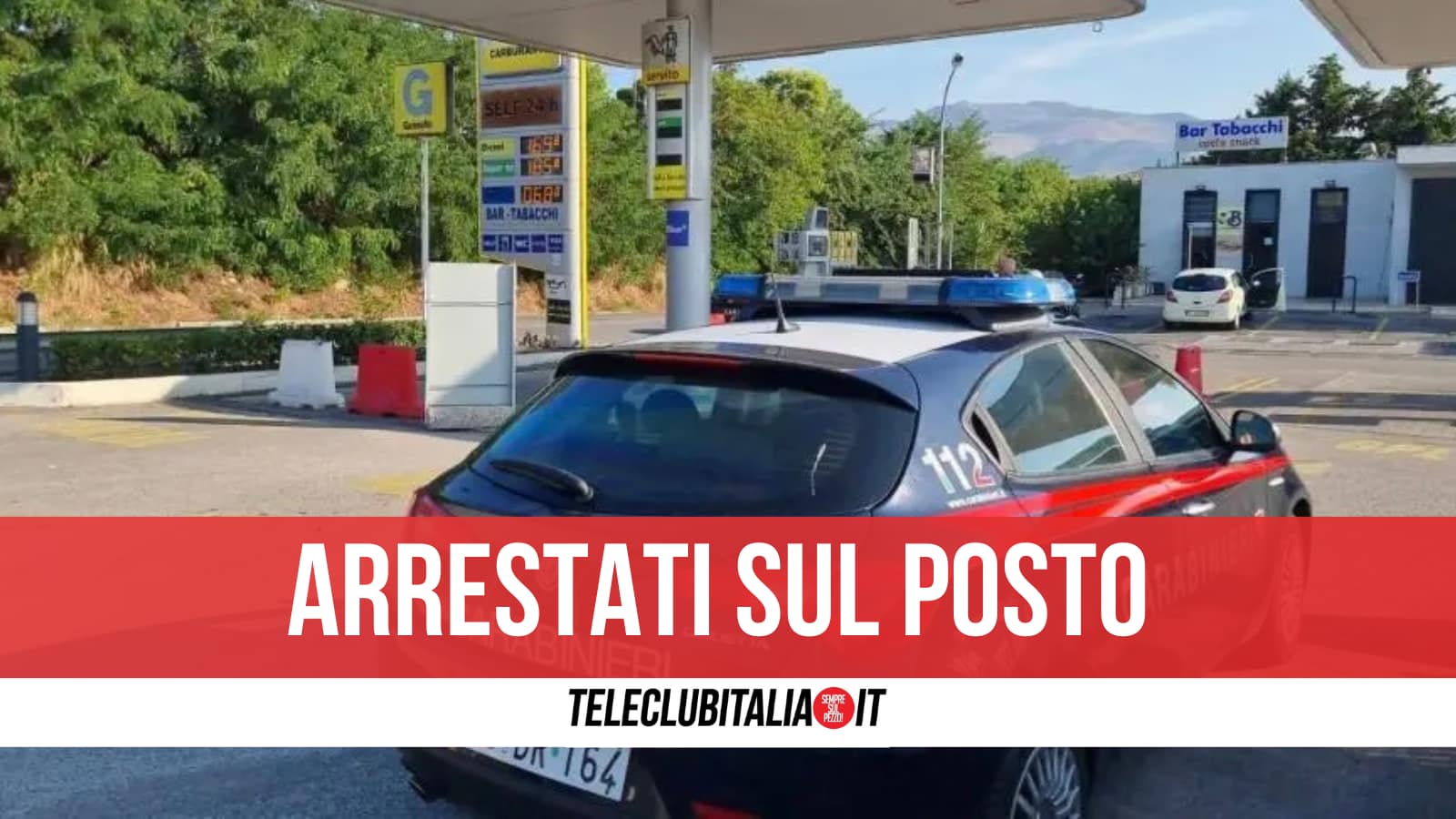 Giugliano, sorpresi a fare rifornimento di benzina con carte clonate: arrestati un uomo e una donna