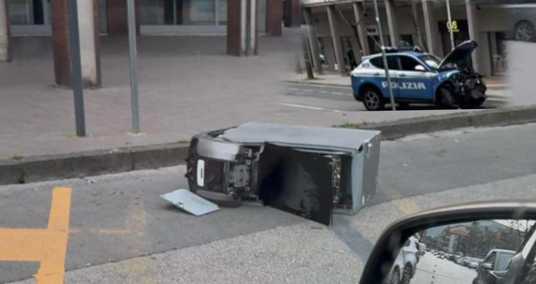 Caserta Incidente Fuga Bancomat Via Bosco