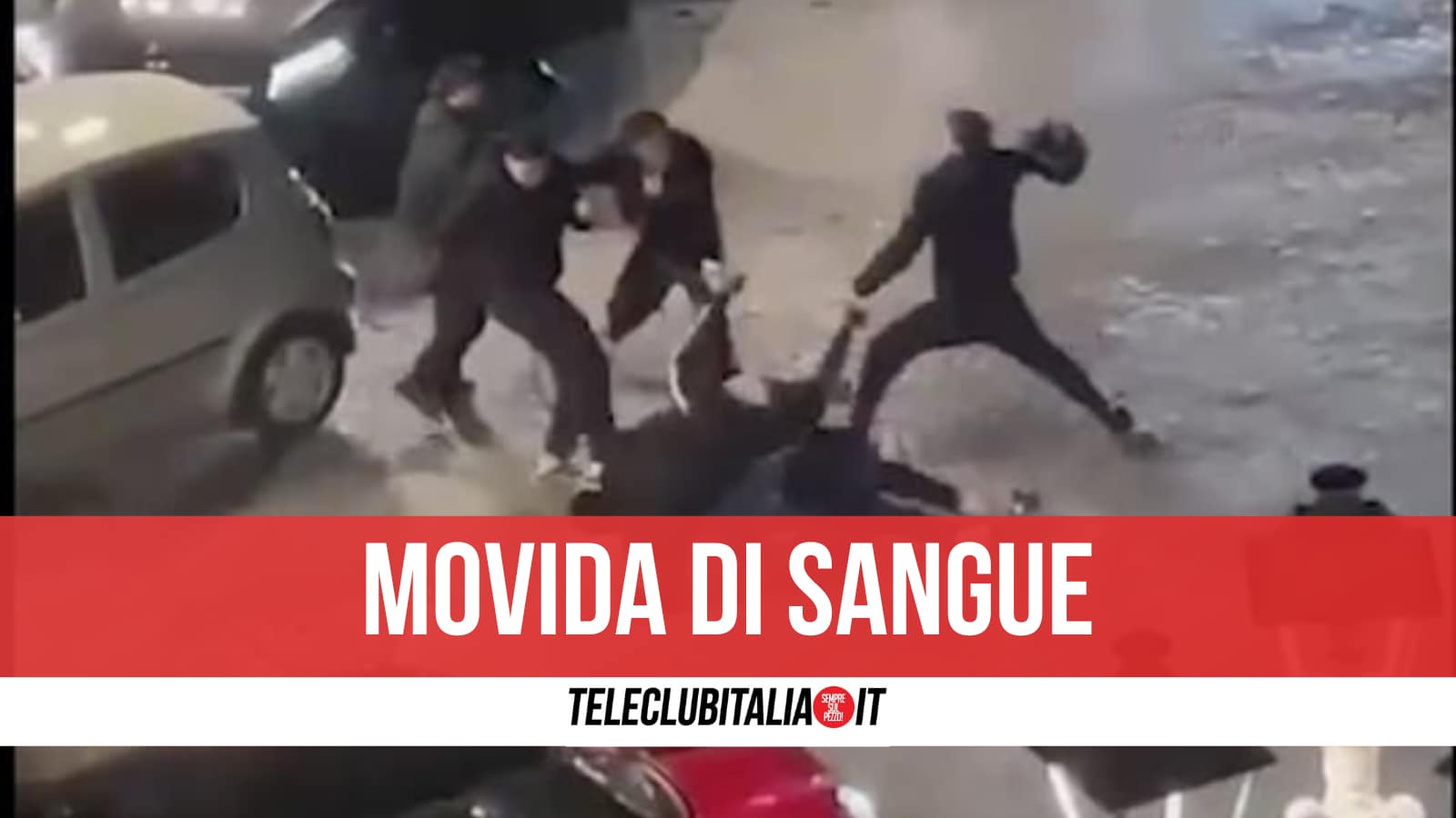 Vomero, movida di sangue: rissa tra giovanissimi a colpi di casco e coltelli: due feriti