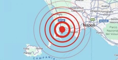 Campi Flegrei, scossa di terremoto avvertita nella notte